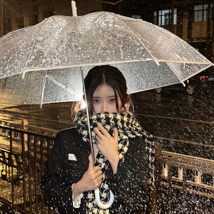 玫瑰陷入火焰里